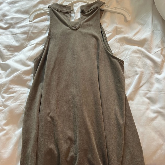 never before worn army green halter top size small - Picture 4 of 4